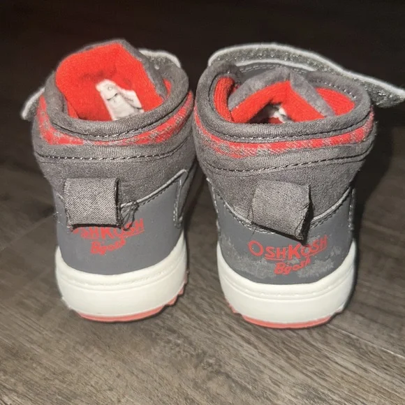 Toddler Boy Shoes SZ 9 // Osh Kosh - Picture 4 of 7